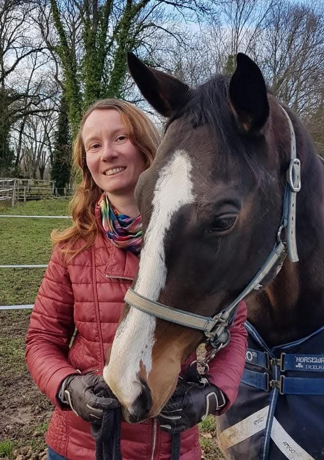 Laura Petitgand; vétérinaire equin à Genève